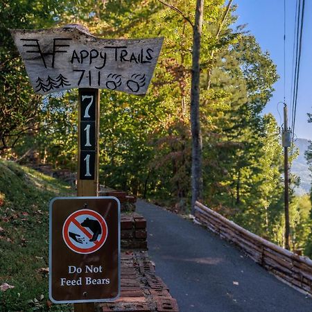Happy Trails - Cobbly Nob Resort Home Gatlinburg Ngoại thất bức ảnh