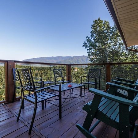 Happy Trails - Cobbly Nob Resort Home Gatlinburg Ngoại thất bức ảnh