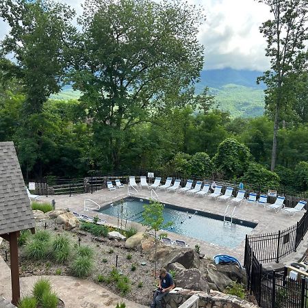 Happy Trails - Cobbly Nob Resort Home Gatlinburg Ngoại thất bức ảnh