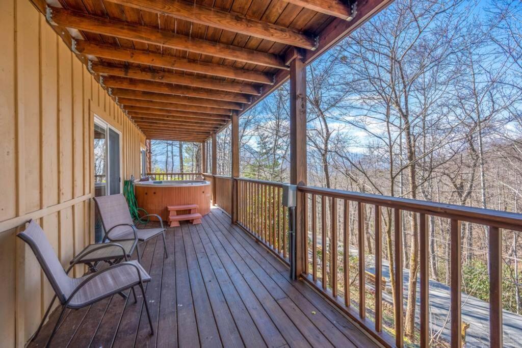 Happy Trails - Cobbly Nob Resort Home Gatlinburg Ngoại thất bức ảnh