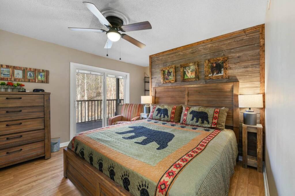 Happy Trails - Cobbly Nob Resort Home Gatlinburg Ngoại thất bức ảnh
