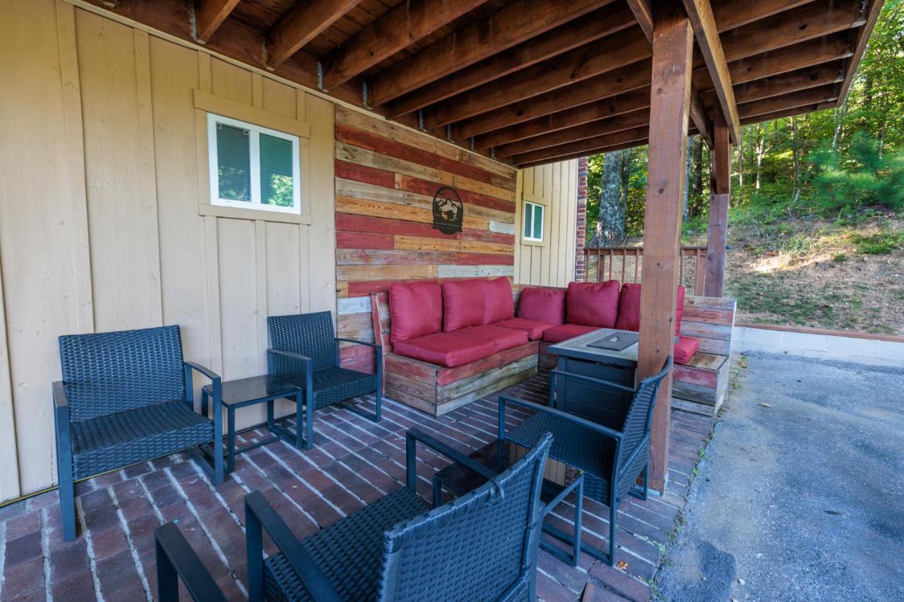 Happy Trails - Cobbly Nob Resort Home Gatlinburg Ngoại thất bức ảnh