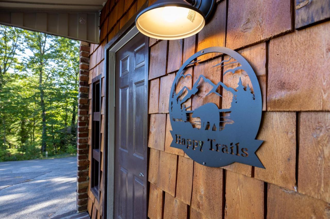 Happy Trails - Cobbly Nob Resort Home Gatlinburg Ngoại thất bức ảnh